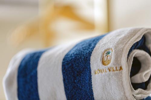 Royal Villa Fulidhoo beach towel